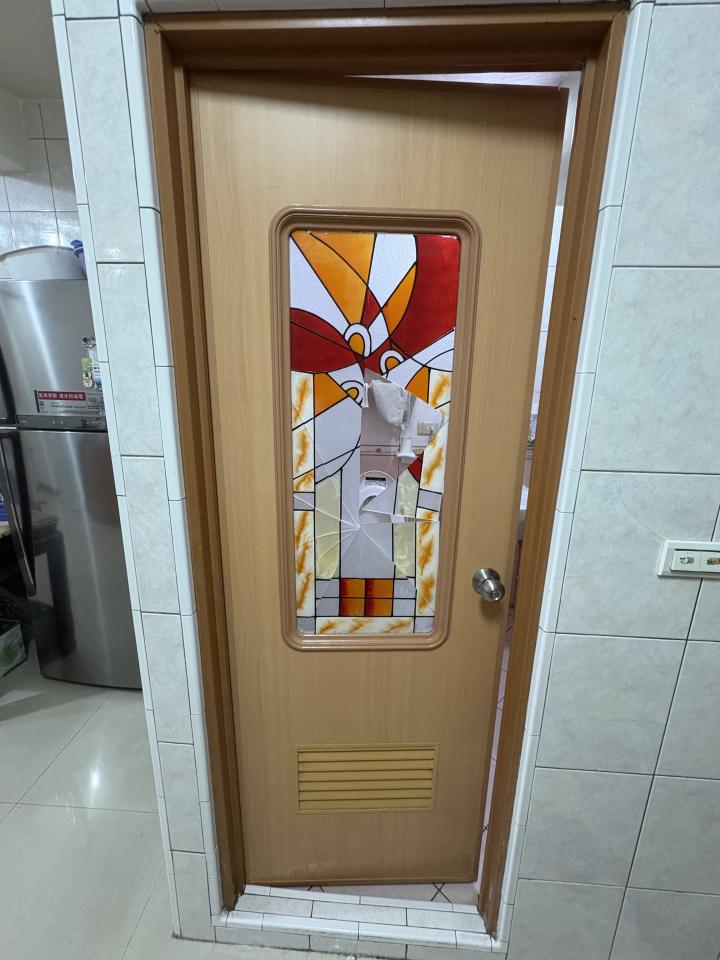 門片安裝案件圖片