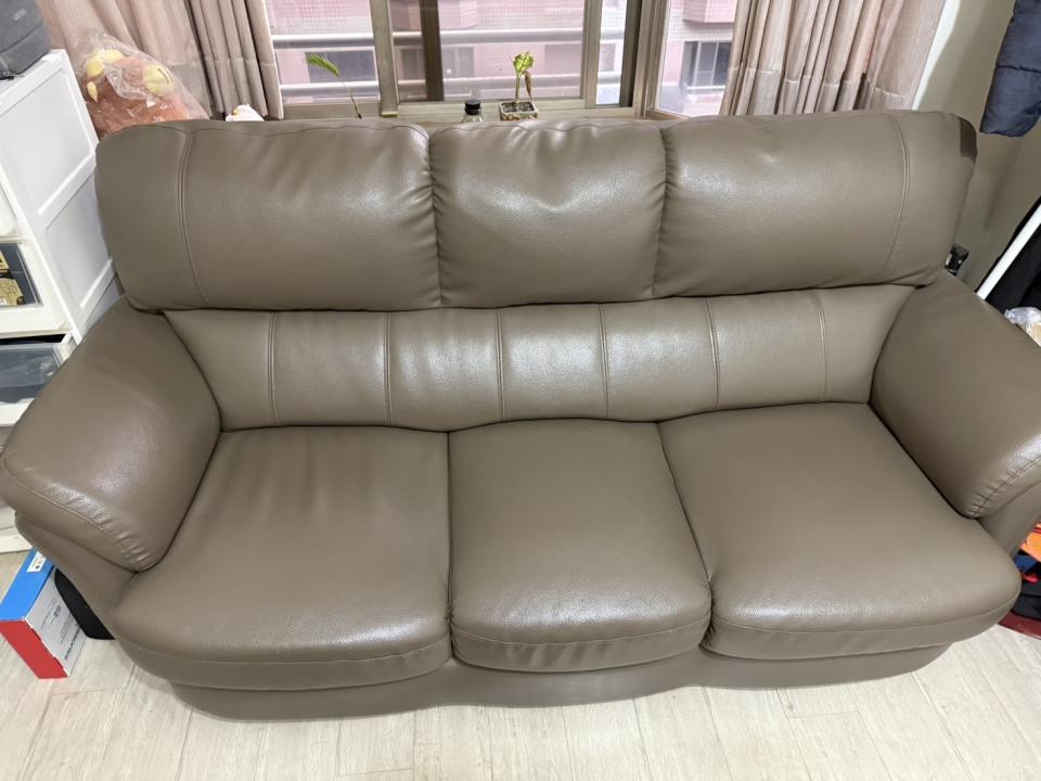 沙發修理案件圖片