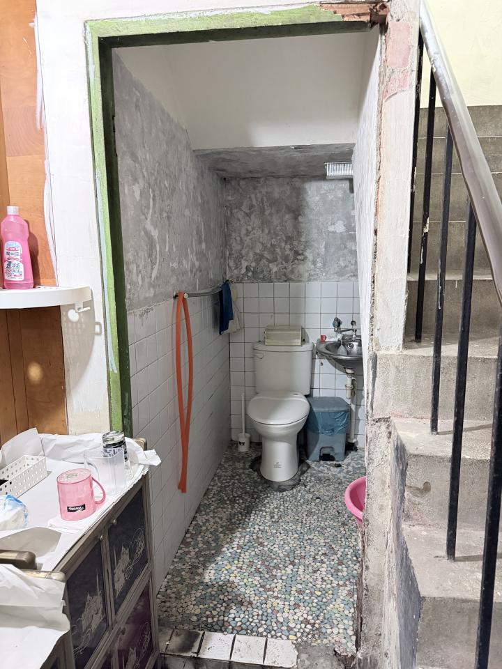 浴室門案件圖片