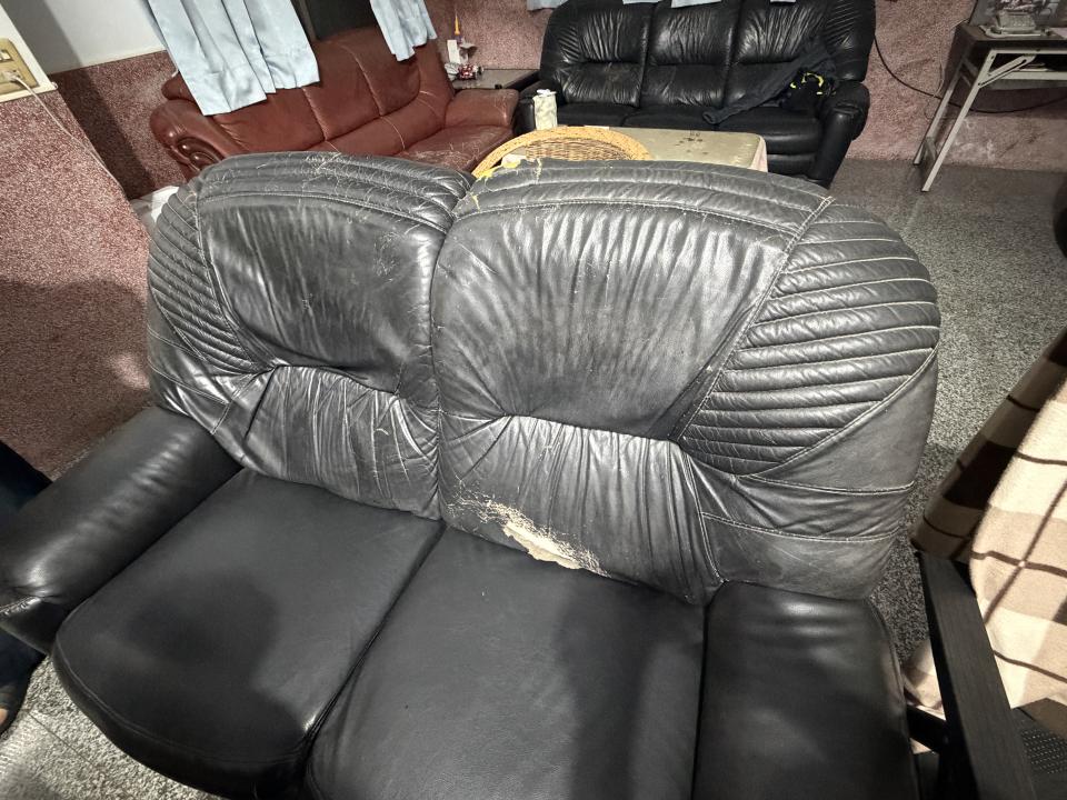 沙發修理案件圖片