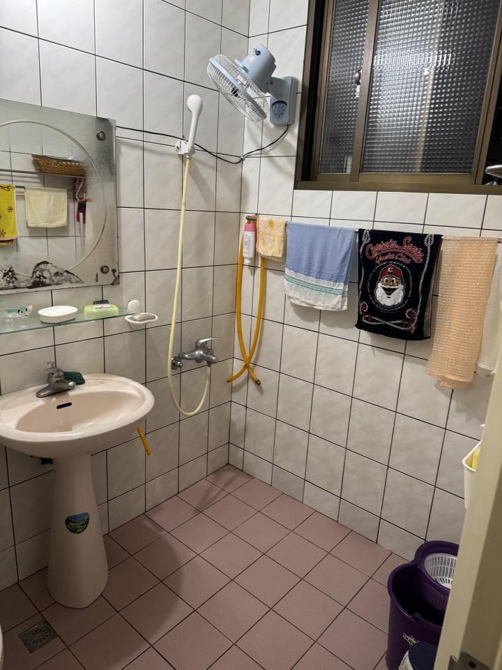 浴室扶手安裝案件圖片