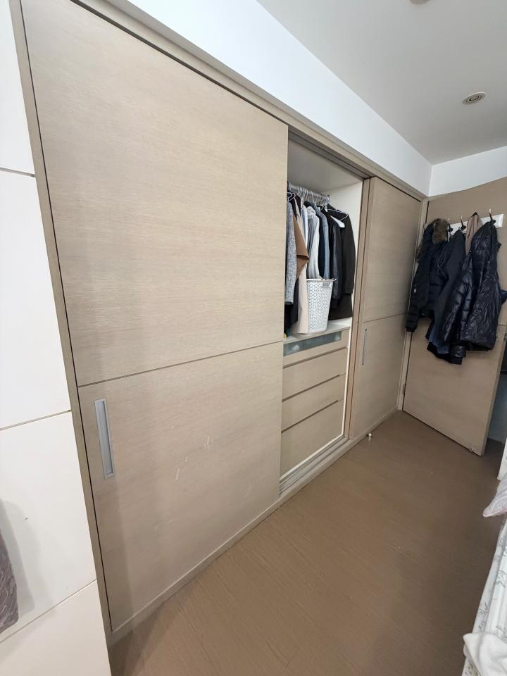 櫥櫃門片更換案件圖片