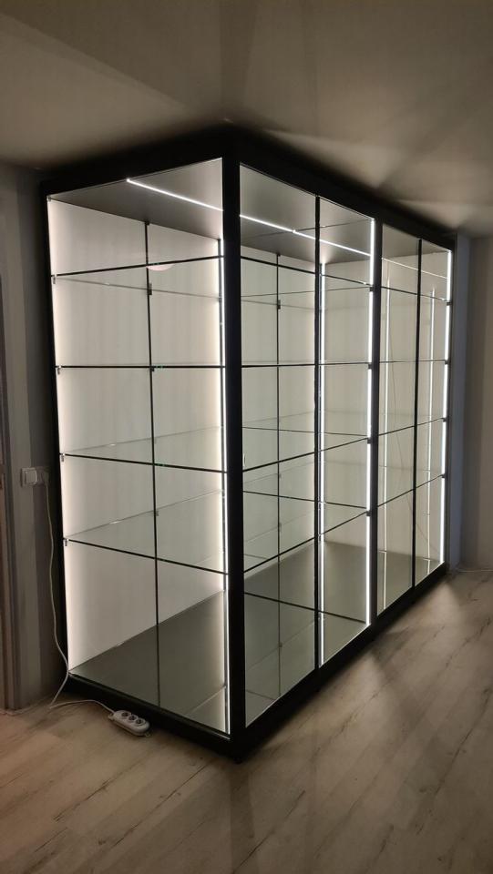 玻璃展示櫃訂做案件圖片