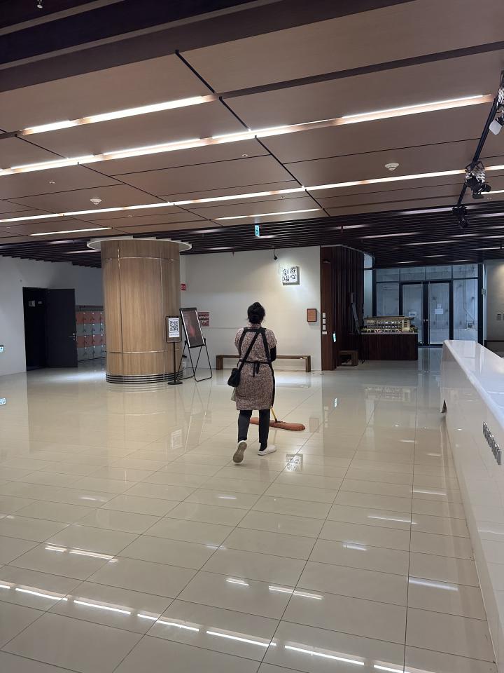 地板拋光打蠟案件圖片