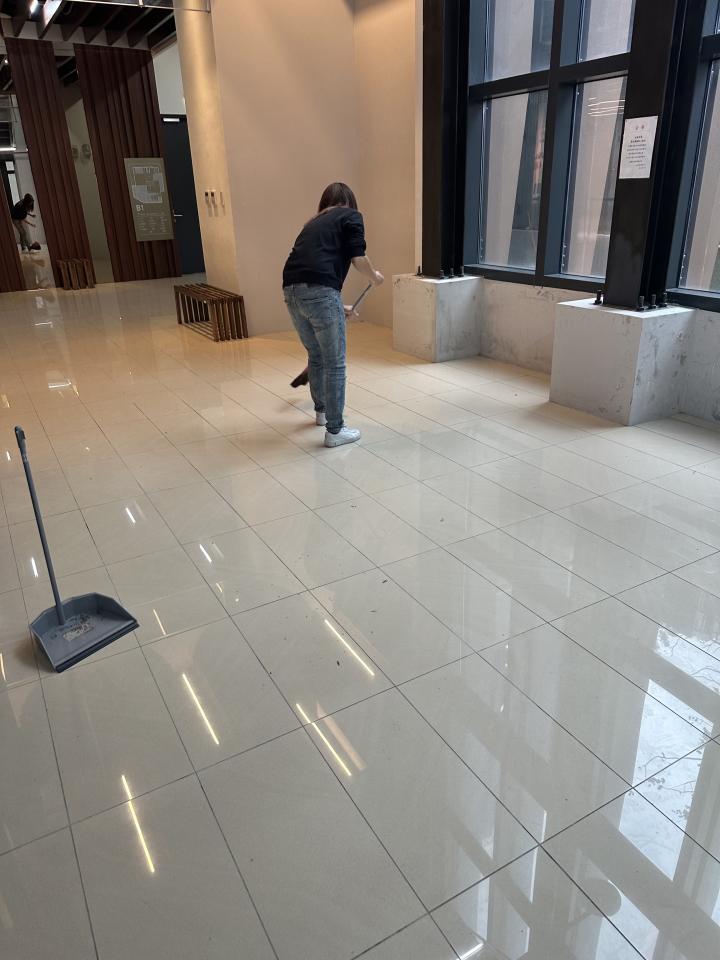 地板拋光打蠟案件圖片