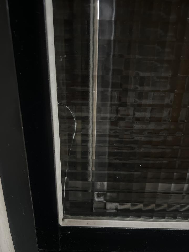 窗戶維修案件圖片