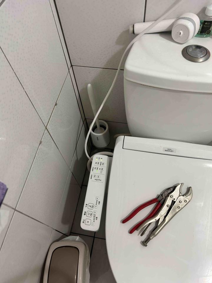 免治馬桶裝修案件圖片