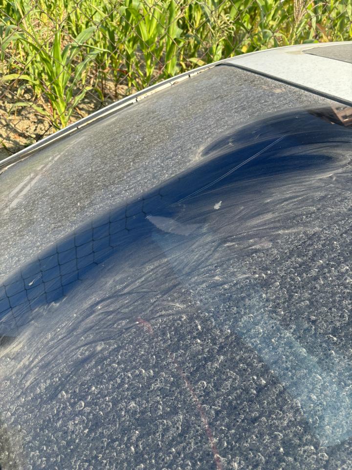 汽車玻璃修補案件圖片