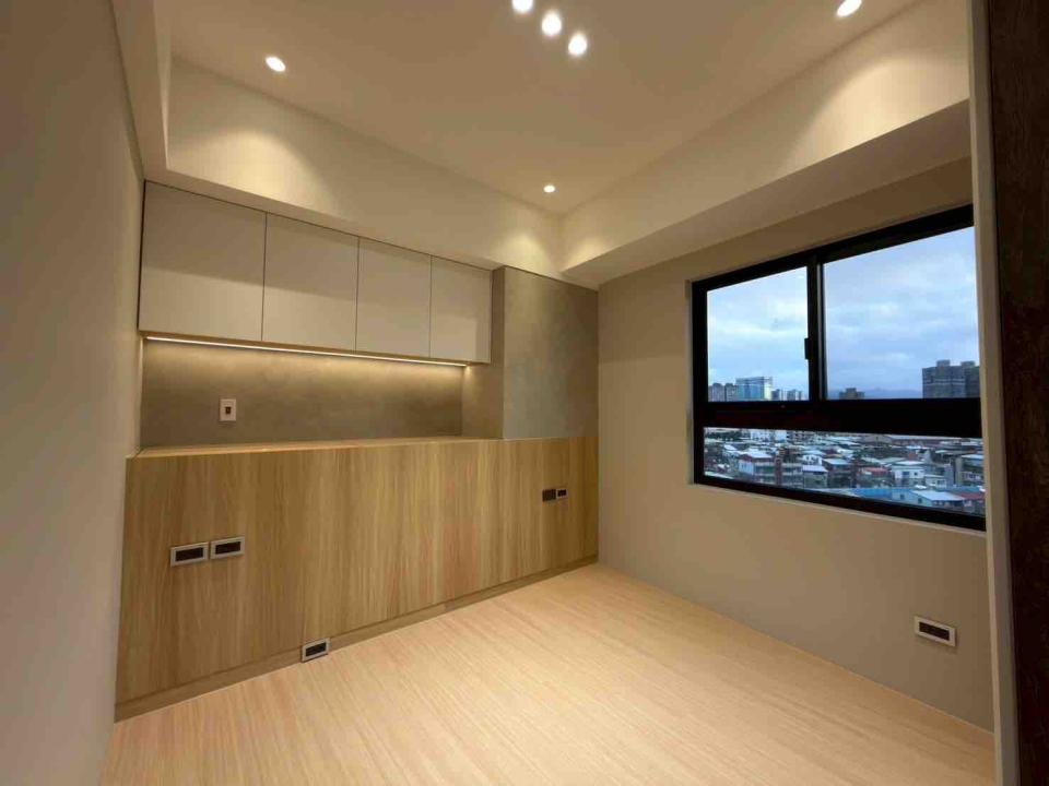 窗簾安裝維修案件圖片