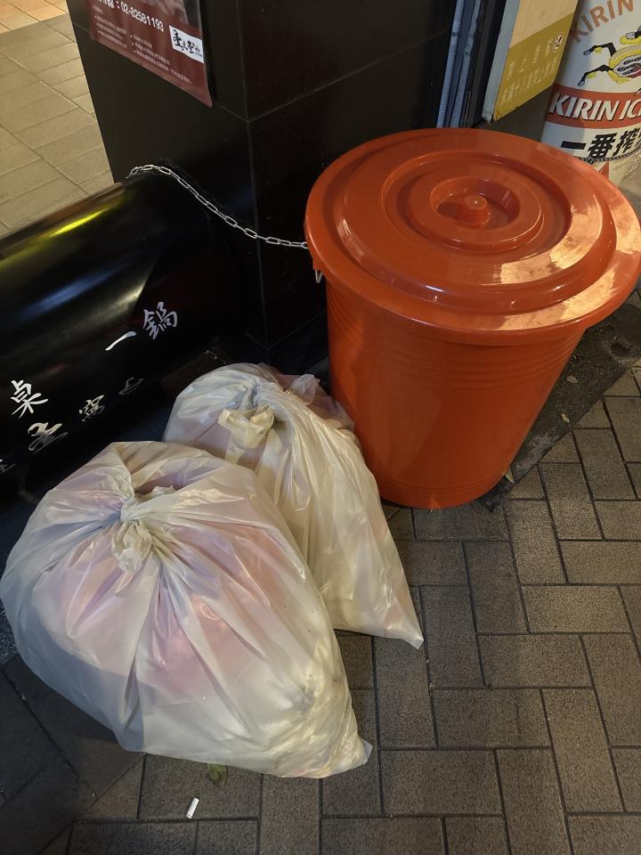 代收垃圾案件圖片