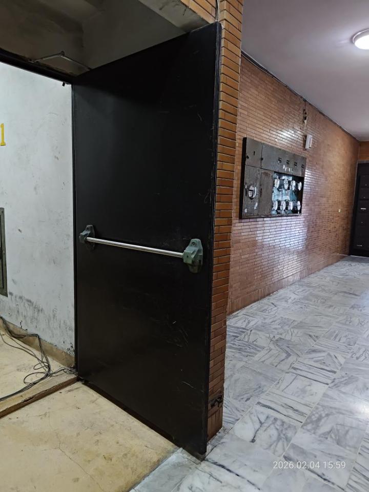 門片維修案件圖片