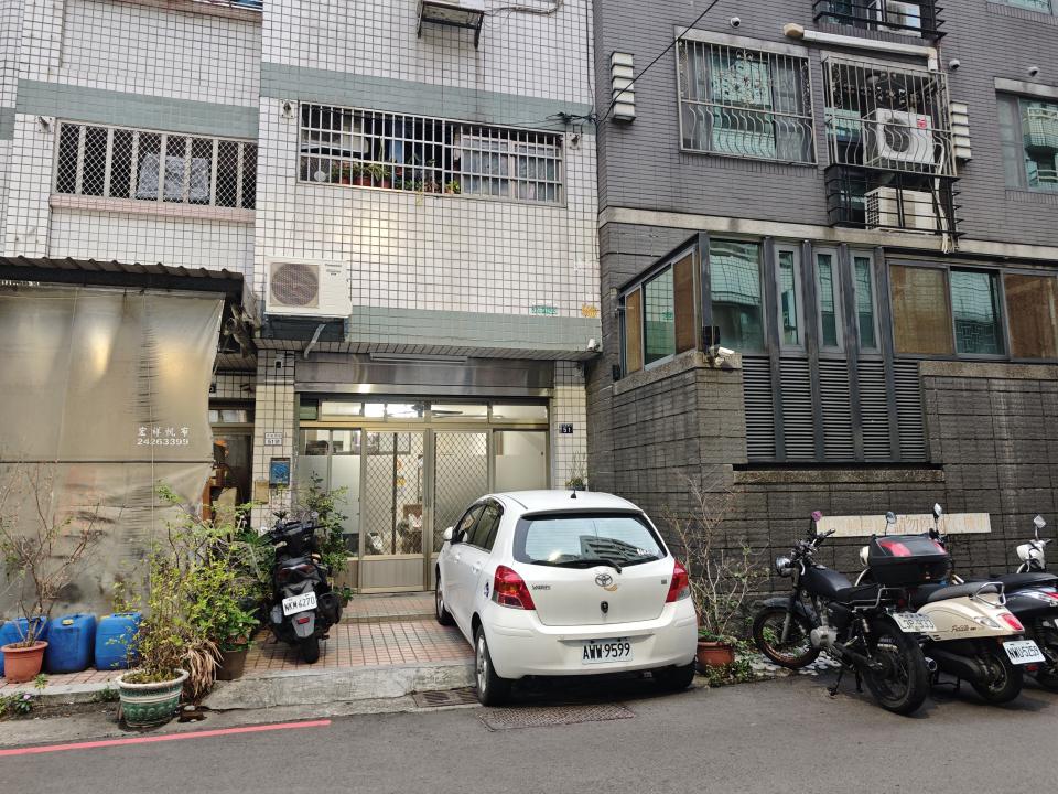 遮雨棚安裝案件圖片