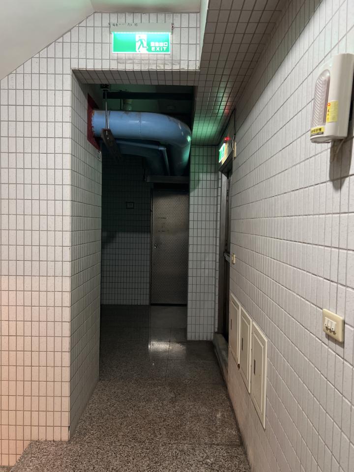 門片安裝案件圖片