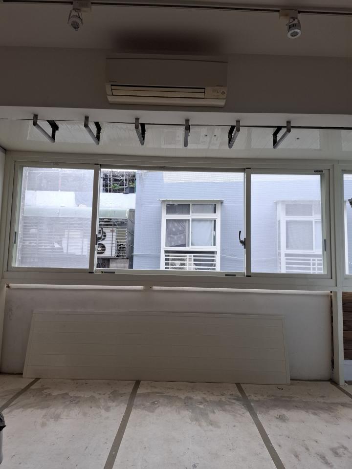 窗簾安裝維修案件圖片