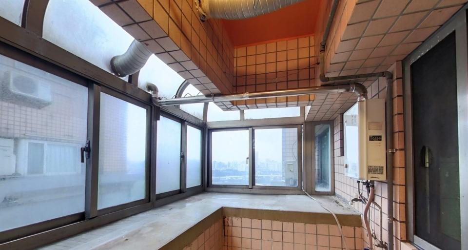 窗戶維修案件圖片