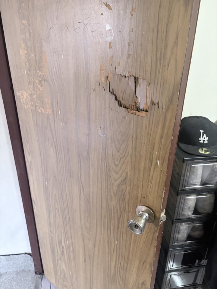 門片維修案件圖片
