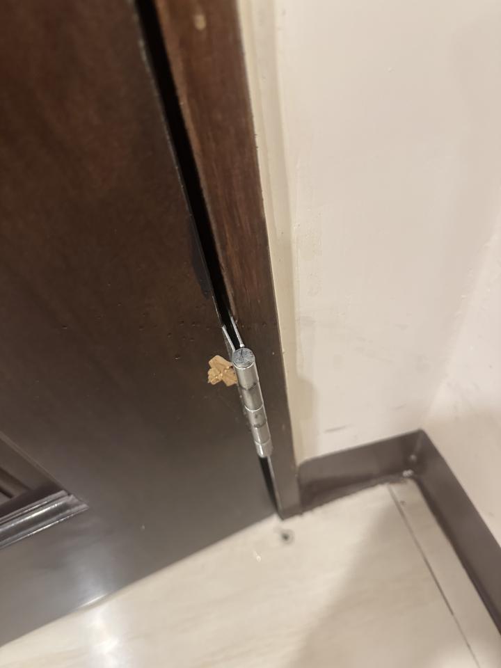 門片維修案件圖片