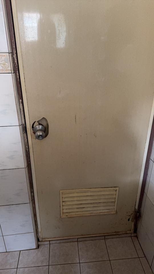 門片安裝案件圖片