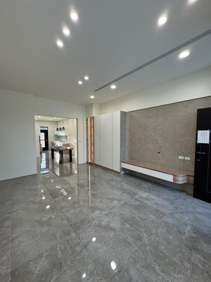 電視壁掛架安裝案件圖片