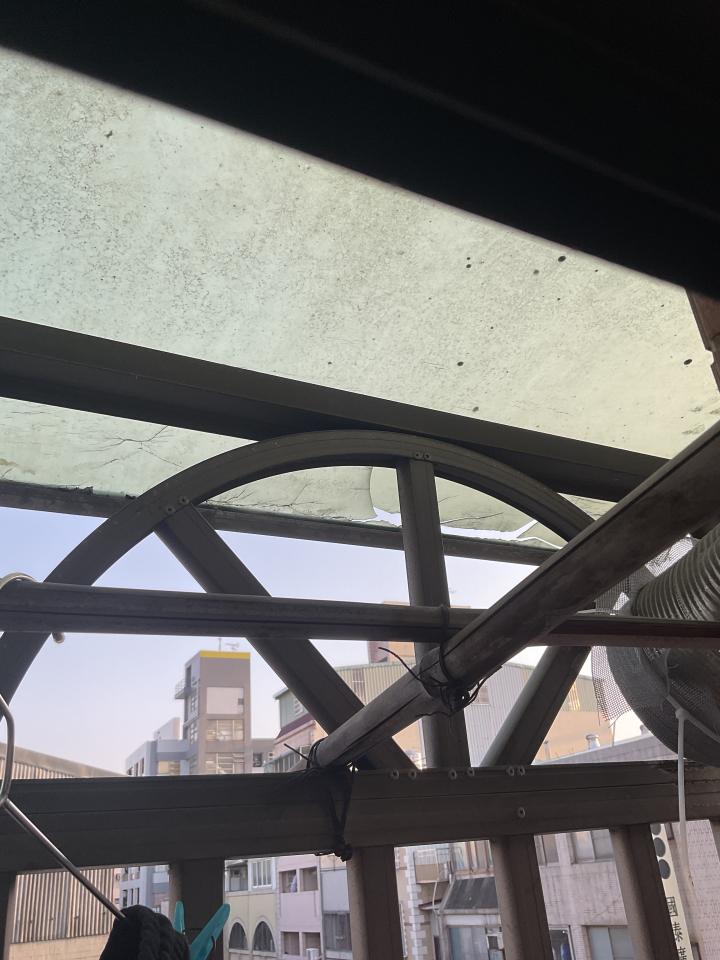 採光罩案件圖片