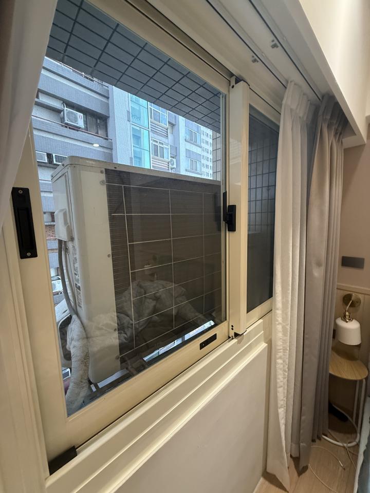 玻璃清潔案件圖片