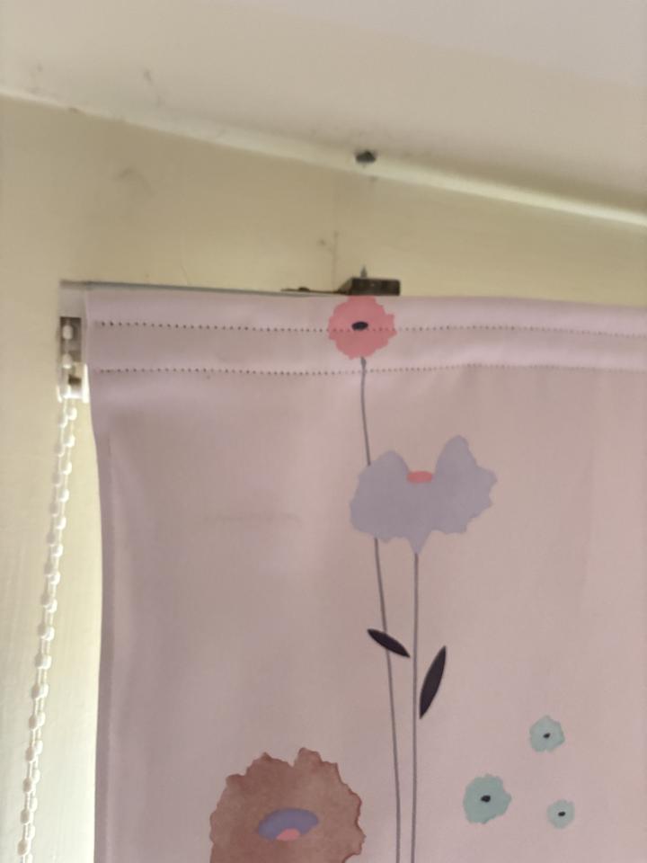 窗簾安裝維修案件圖片