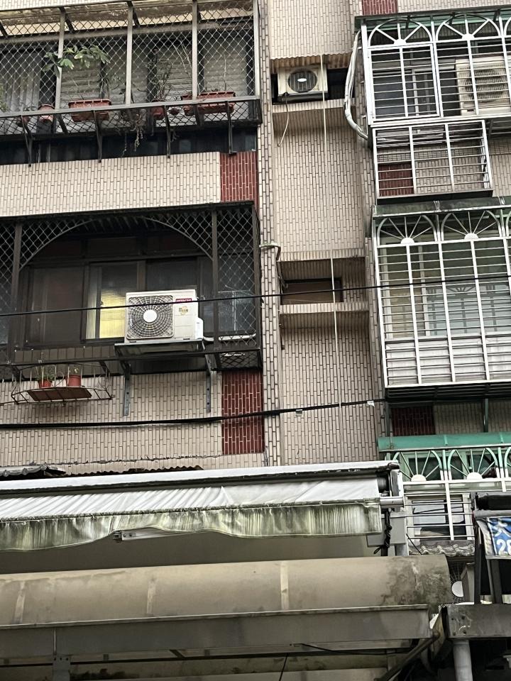 冷氣維修保養案件圖片