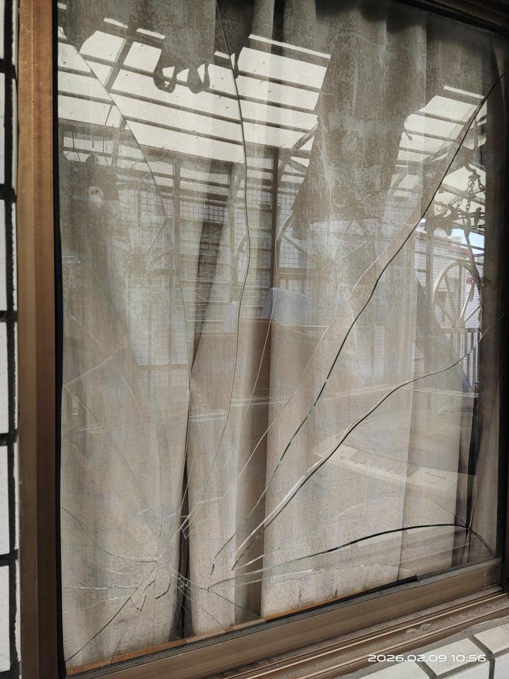 窗戶維修案件圖片