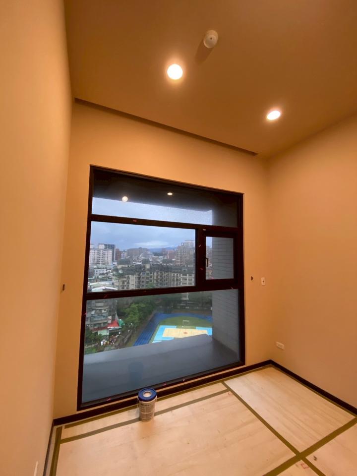 窗簾安裝維修案件圖片