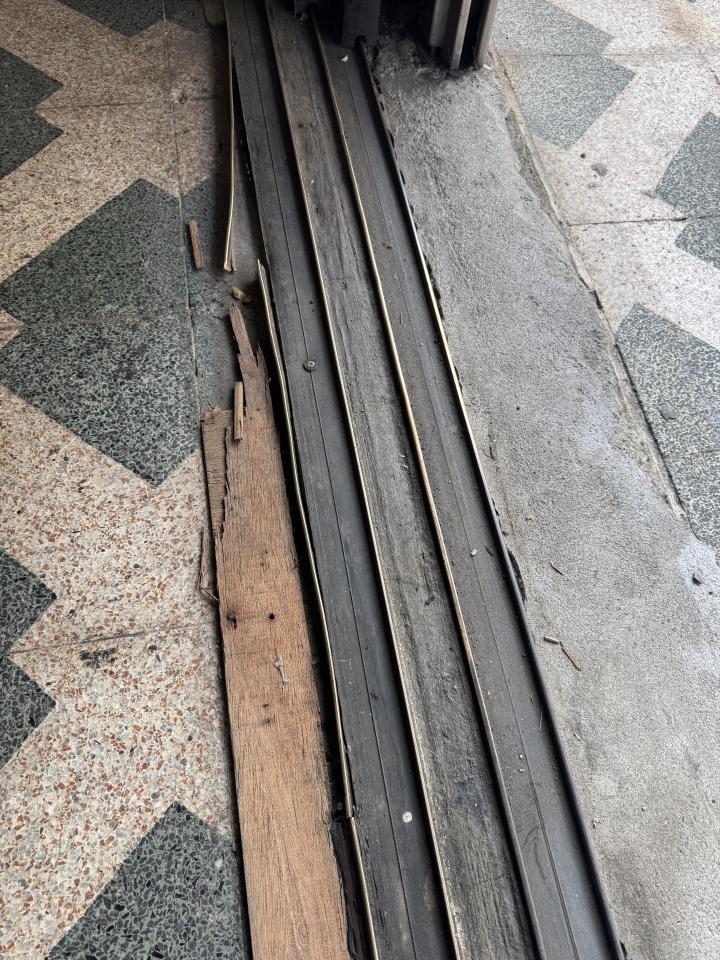 鋁門窗案件圖片