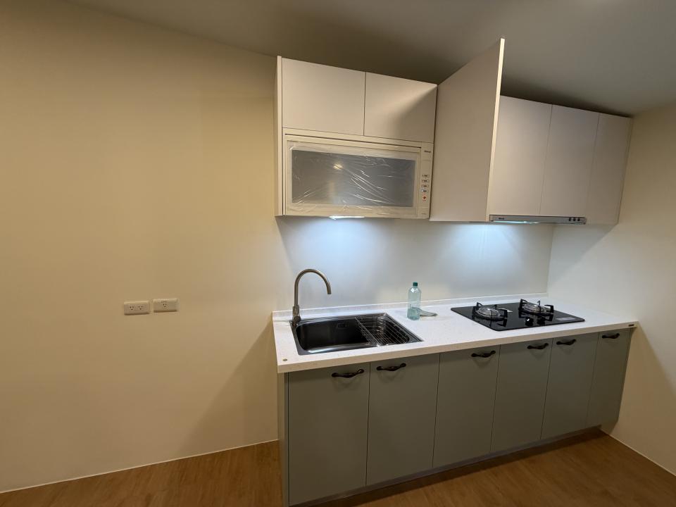 烤漆玻璃案件圖片