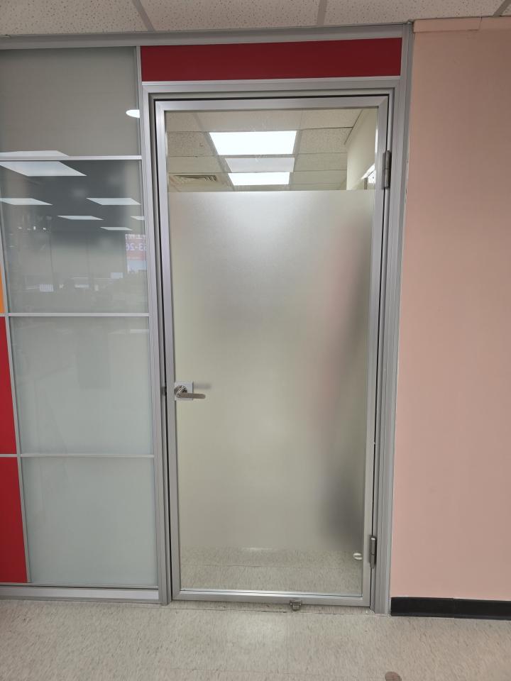 門片安裝案件圖片