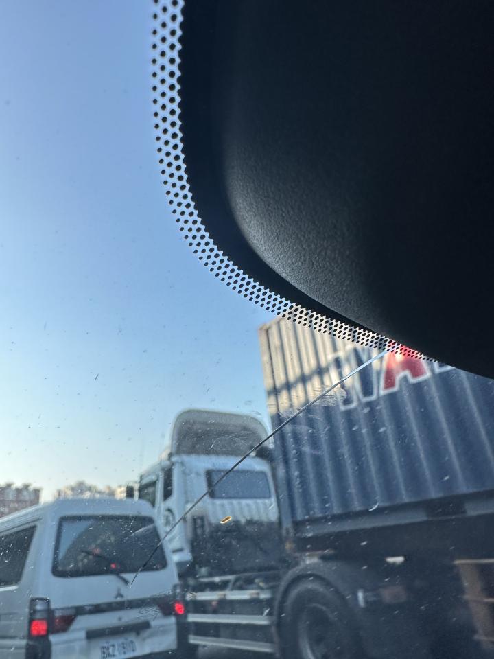 汽車玻璃修補案件圖片