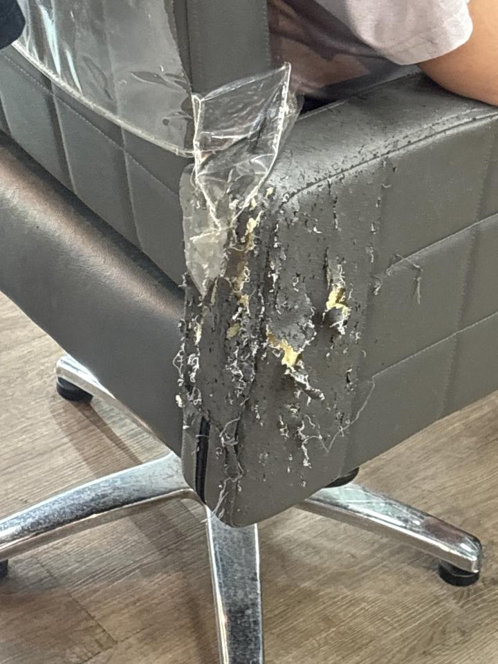 沙發修理案件圖片