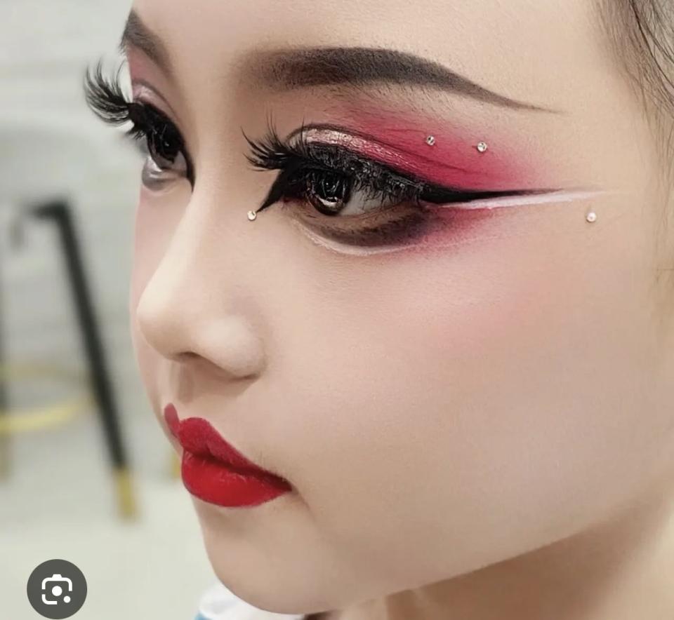 妝髮造型師案件圖片