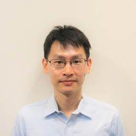 提供桌球服務的專家Stan