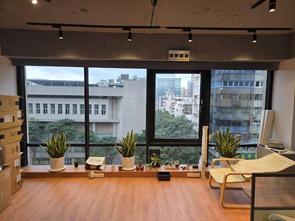 窗簾安裝維修案件圖片