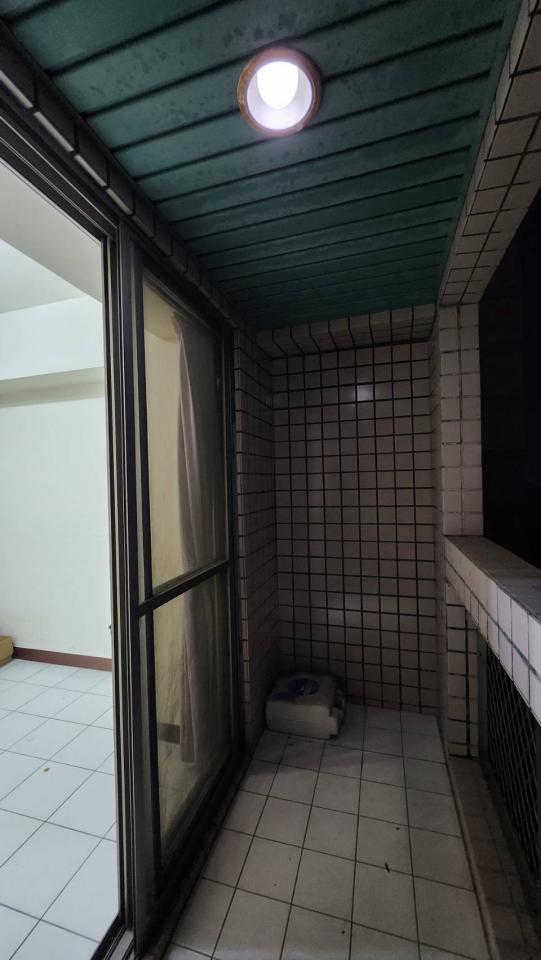 窗戶維修案件圖片