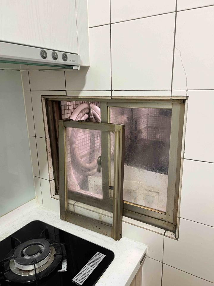 窗戶維修案件圖片