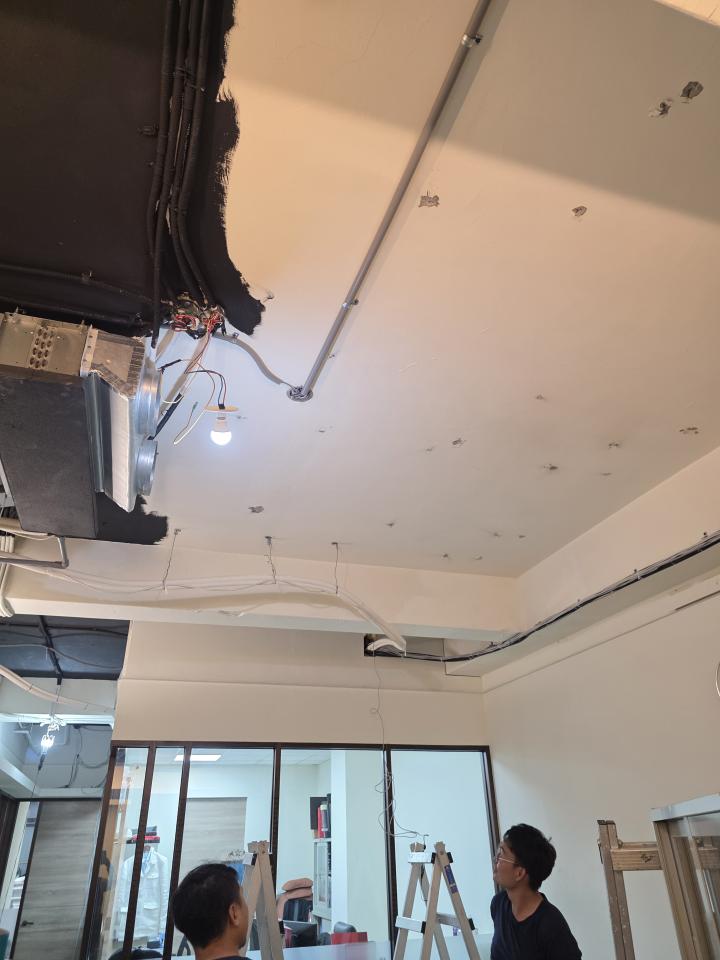 監視器維修案件圖片