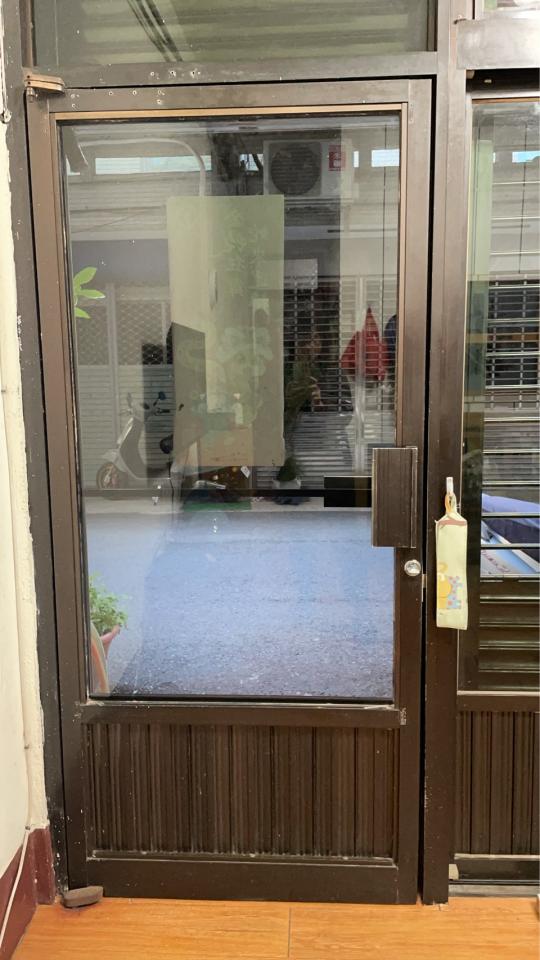門片維修案件圖片
