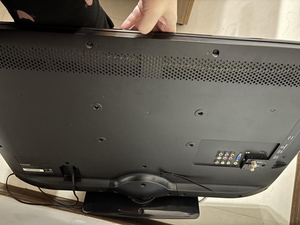 電視壁掛架安裝案件圖片