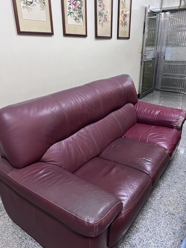 沙發修理案件圖片