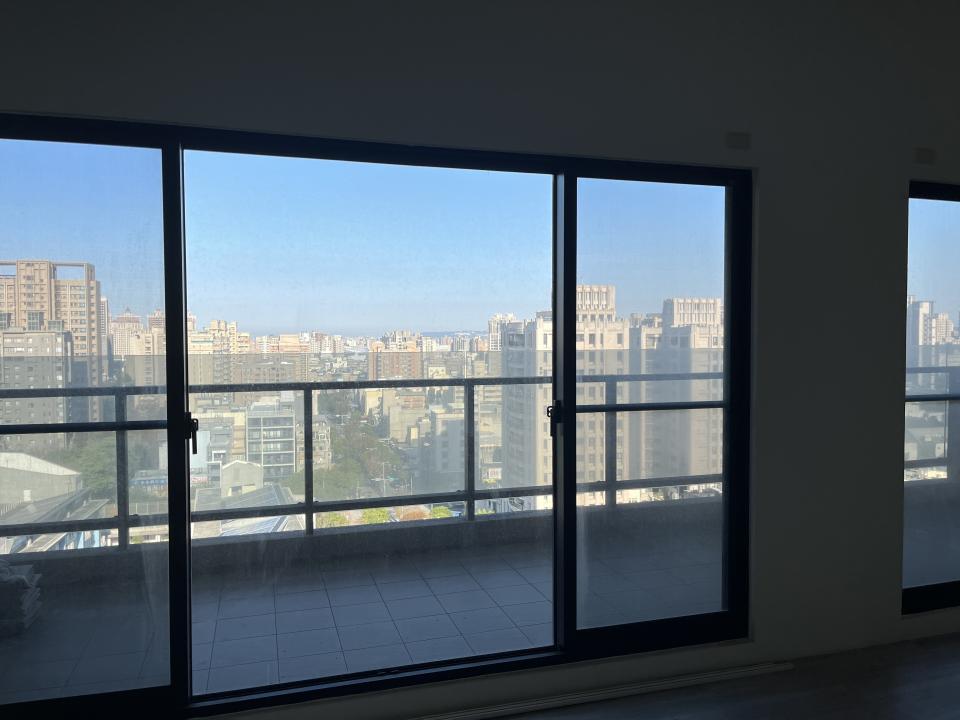 窗簾安裝維修案件圖片