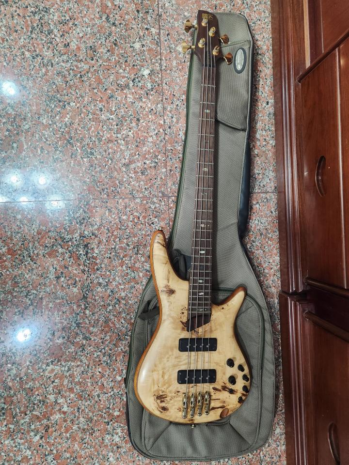 樂器行案件圖片