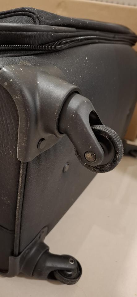 行李箱維修案件圖片