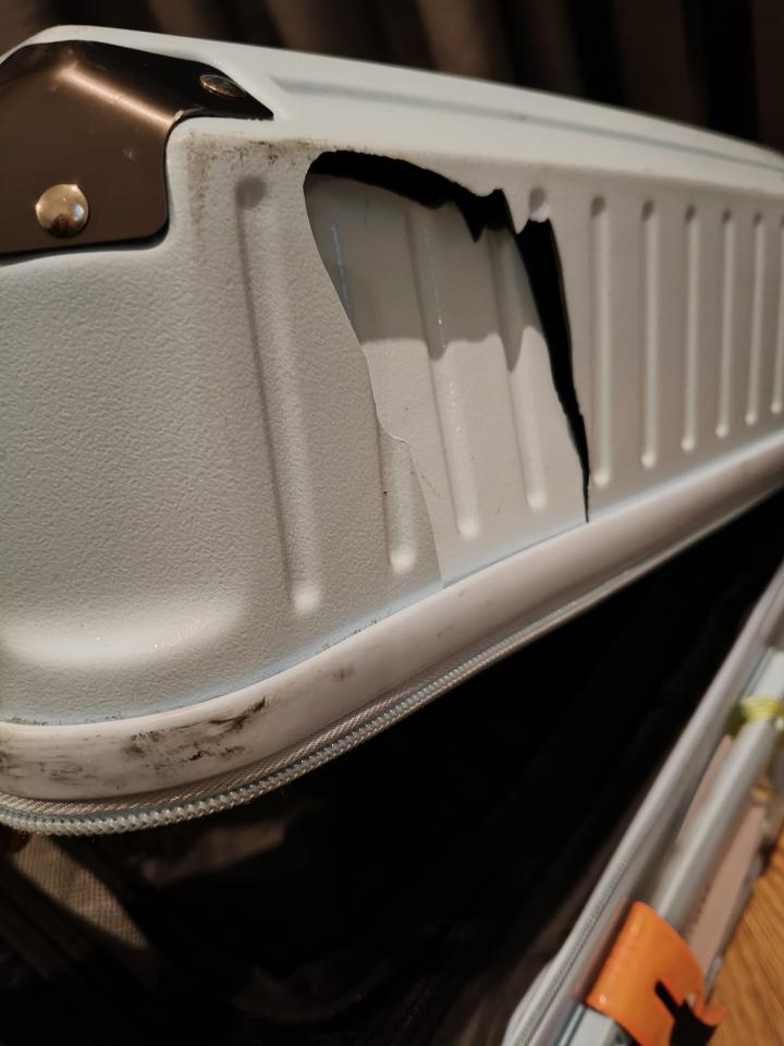 行李箱維修案件圖片