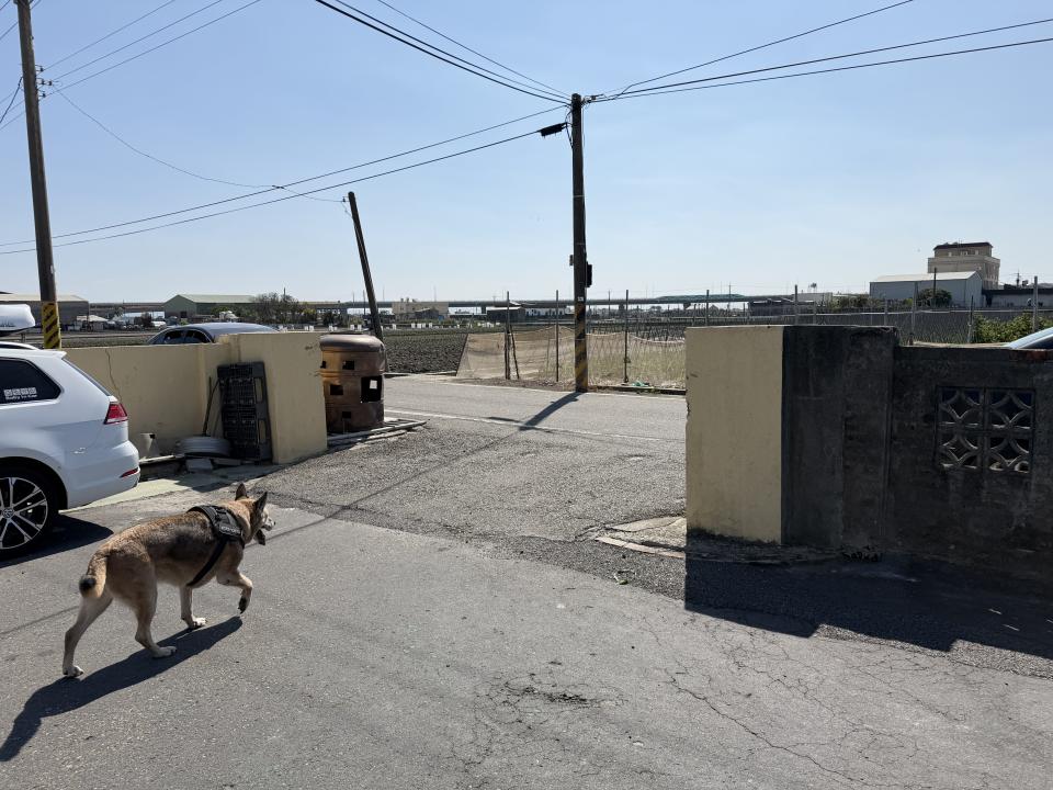 伸縮門案件圖片