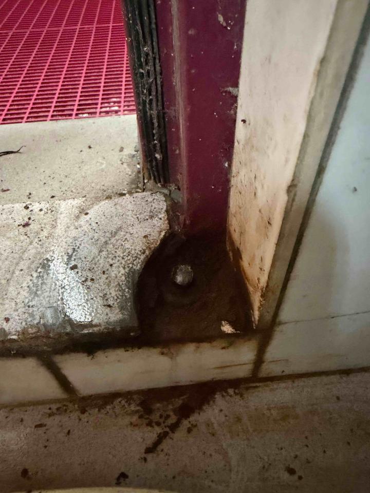 門片維修案件圖片