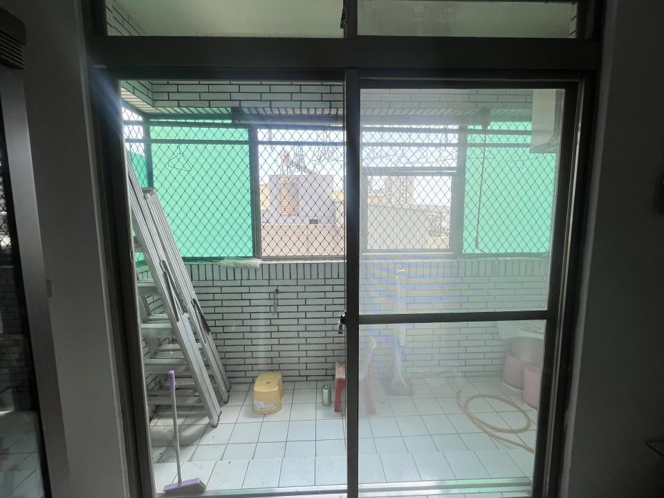 鋁門窗案件圖片